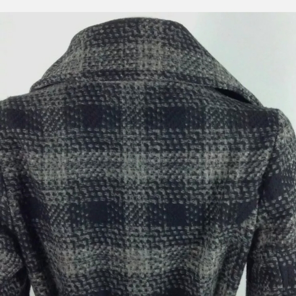 Jacket - Picture 7 of 8